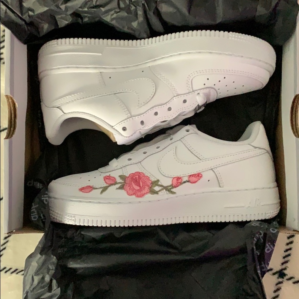 Pink rose AF1
